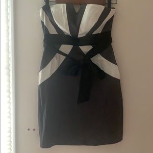 Strapless dress